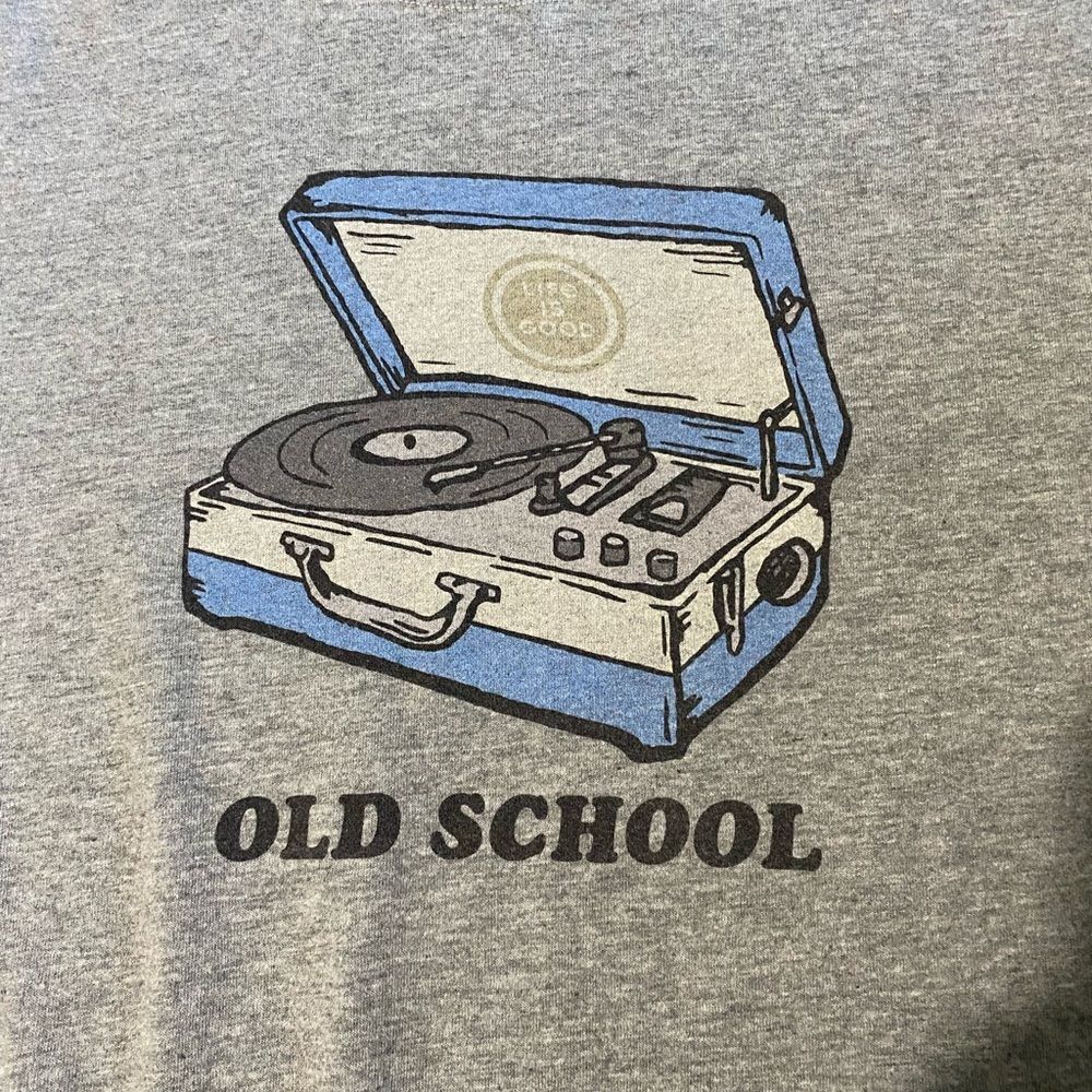 Life is Good Old School Record Player Tshirt - Picture 4 of 5